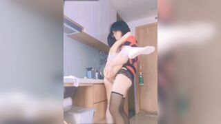 【麻花免费视频】看完之后谁能告诉我这部片子属于哪种类型？内娘？女同？情侣还是虐恋？