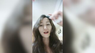 【麻花免费视频】【熟女推荐】风韵犹存的极品熟女，记不得她名字了，很多人求