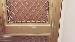 偷 窺 鄰 居 癡 女 逆 3P