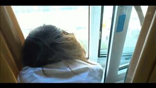 撩妹大神聊天软件勾搭的寂寞女白领纤纤细指皮肤白嫩窗台旁边干边看外面嗲叫说爸爸快点不行了对白淫荡1080P原版