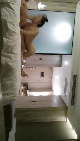 胖男找小姐约了个颜值不错苗条妹子啪啪 洗完澡口交上位骑乘抽插非常诱人 很是诱惑喜欢不要错过