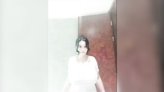 网传极品Z杯爆乳胸模『悠悠』空前大尺度私拍流出 爆乳乱颤 超爆巨乳 玩浪穴SM自慰喷水 高清完整版