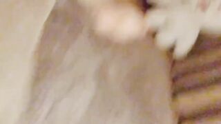 魔鬼身材性感极品车模美女背着男友和土豪偷情大战2天,各种姿势场景干,腰细屁股大,叫床声又大又淫