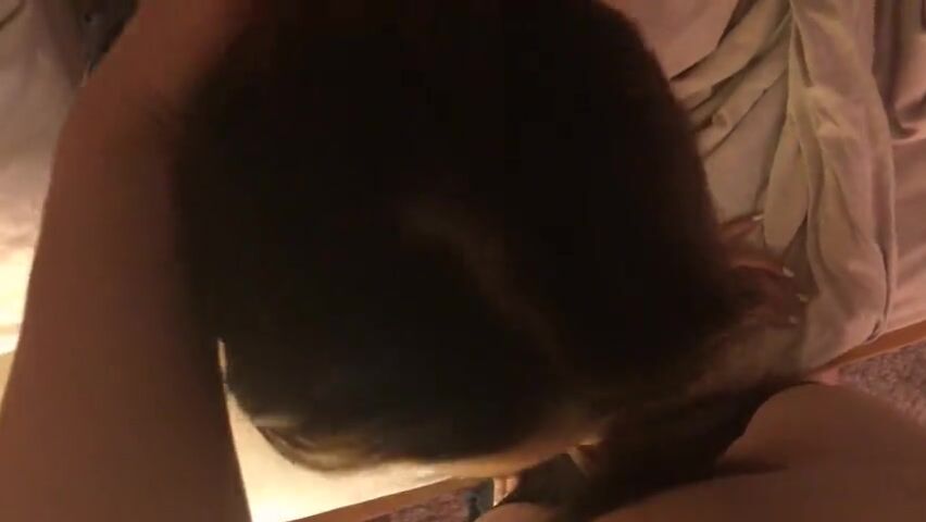 魔鬼身材性感极品车模美女背着男友和土豪偷情大战2天,各种姿势场景干,腰细屁股大,叫床声又大又淫