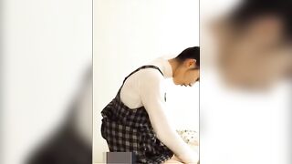 【麻花免费视频】大神約援交少婦私人寓所高難度姿勢深喉啪啪