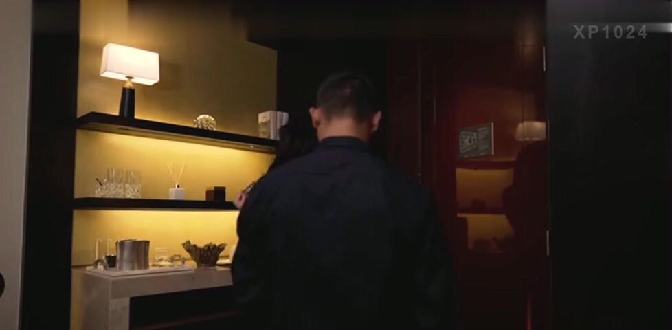 国产AV剧情高颜值美女顾美玲主演《美少妇勾引管家》720P清晰版(