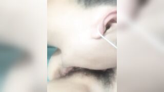 舞蹈系学生颜值不错苗条纹身萌妹，跳蛋自慰逼逼抽烟被炮友后入抽插，骑乘性感大屁股非常诱人