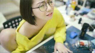 官网最新售15美金（JVID高端大尺）全裸剧情宅女「雅捷」走出虚拟の真实性爱国语中字