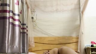 千人斩星选第二场腰细大白美臀妹子，超近距离特写摸逼倒立口交侧入猛操